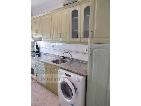 Venta de piso en Piso en Calle Pintor Antonio Amorós, Ciudad Elegida, Alicante / Alacant, Alicante / Alacant
photo 1