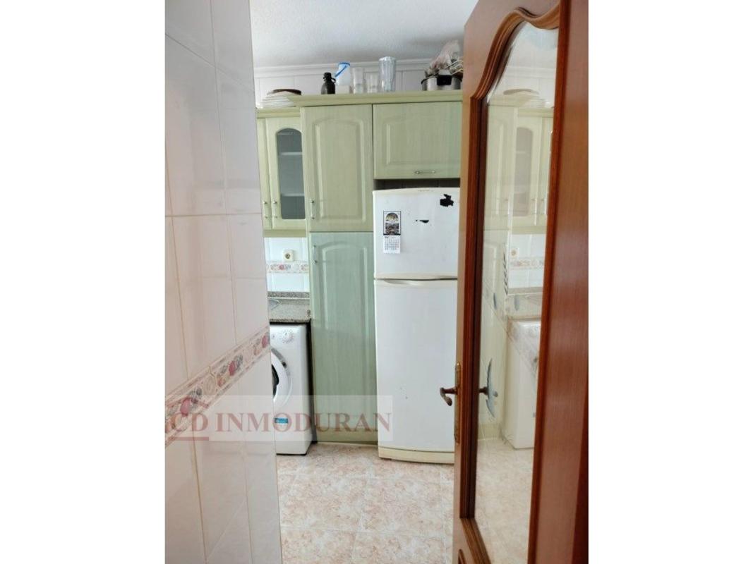 Продажа квартиры на Piso en Calle Pintor Antonio Amorós, Ciudad Elegida, Alicante / Alacant, Аликанте / Алакант
 photo 3