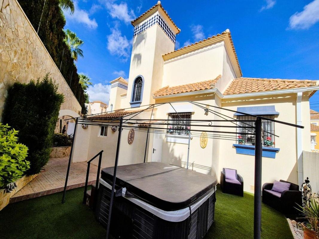 Propiedades en venta y alquiler en España photo 2