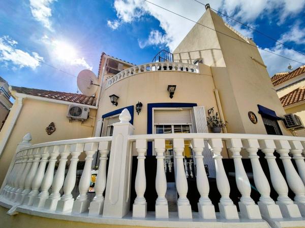 Casa o chalet independiente en Blue Lagoon - Galán, San Miguel de Salinas thumbnail 2