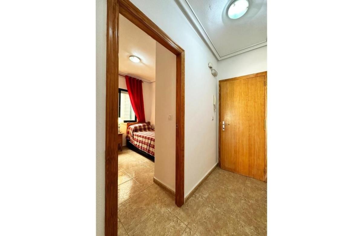 Продажа квартиры на Piso en Calle del Mar, Aguamarina, Orihuela, Ориуэла
 photo 3
