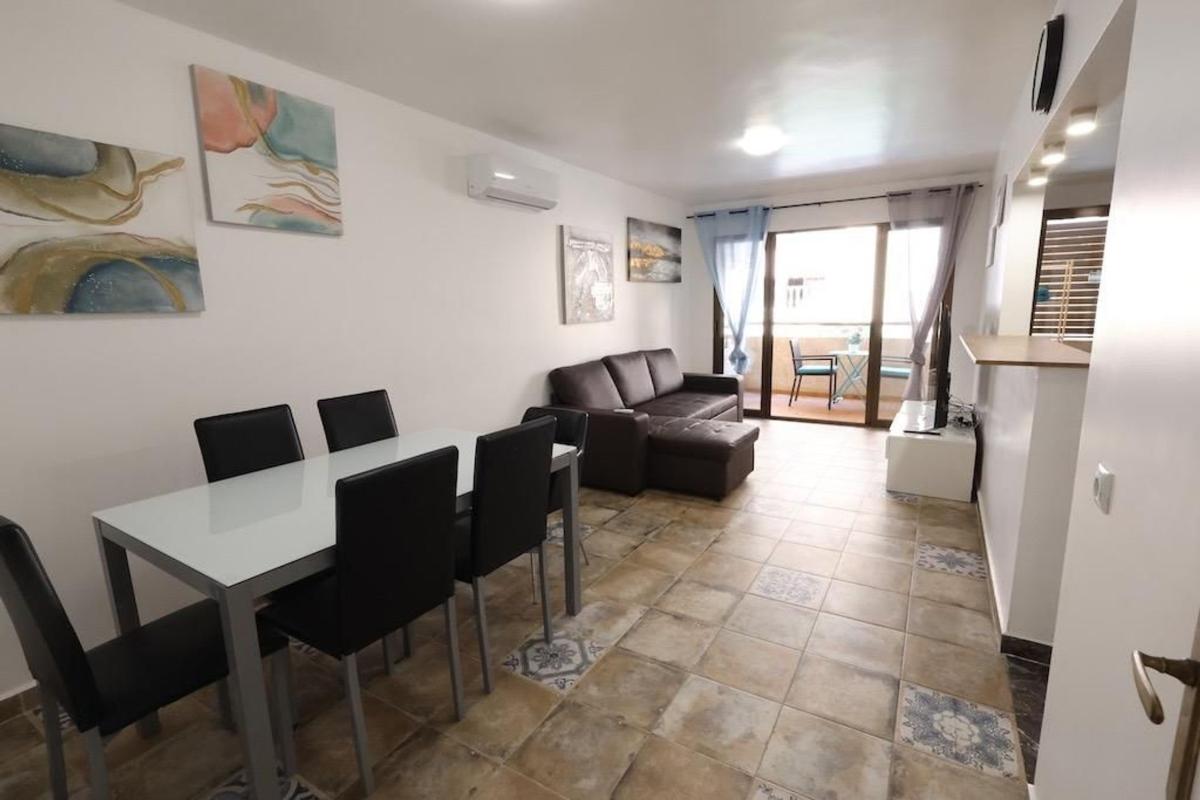 Venta de piso en Piso en Parque de las Naciones, Torrevieja, Torrevieja
photo 3
