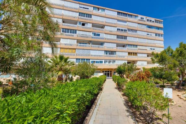 Venta de piso en Piso en Avenida de los Europeos s/n, Los Europeos, Torrevieja, Torrevieja
 photo 2