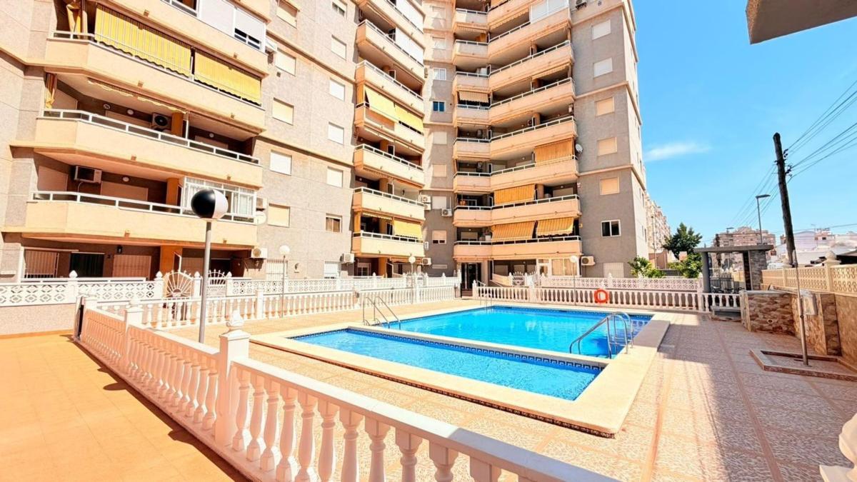 Продажа квартиры на Piso en Nueva Torrevieja, Torrevieja, Торревьеха
photo 1
