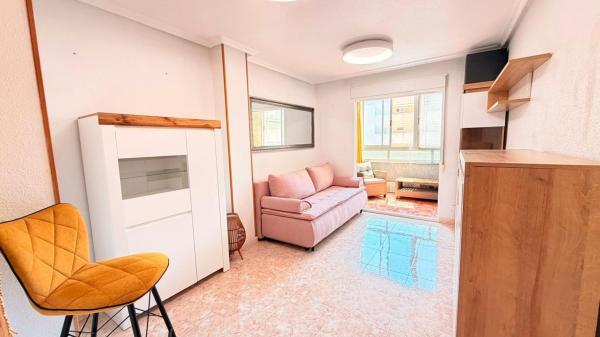 Продажа квартиры на Piso en Nueva Torrevieja, Torrevieja, Торревьеха
thumbnail 1