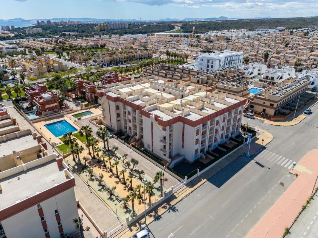 Продажа квартиры на Piso en Campoamor, Orihuela, Ориуэла
 photo 3