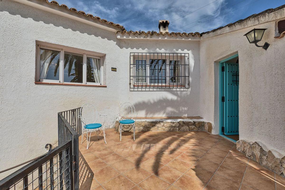 Venta de chalet independiente en Casa o chalet en Calle Albatera, Paichi, Moraira, Moraira
 photo 3