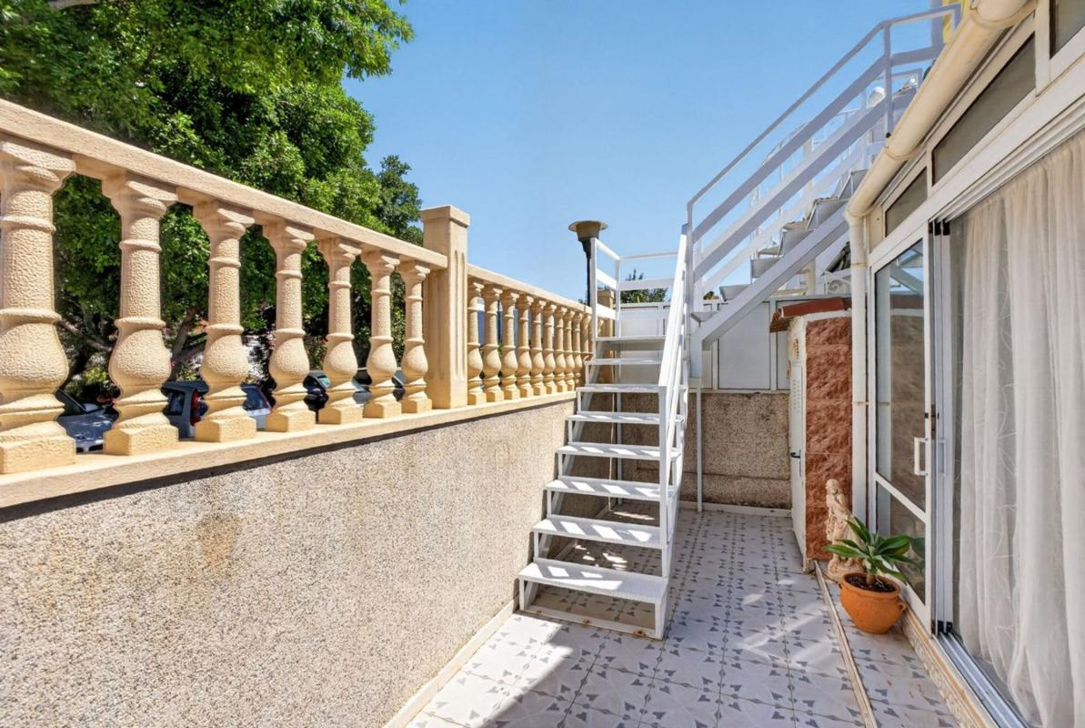 Propiedades en venta y alquiler en España photo 2