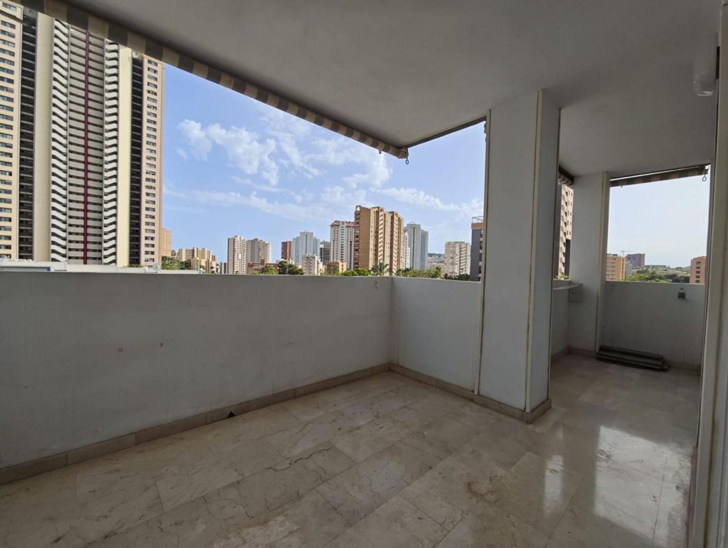 Sprzedaż mieszkania w Piso en Playa de Poniente, Benidorm, Benidorm
photo 1