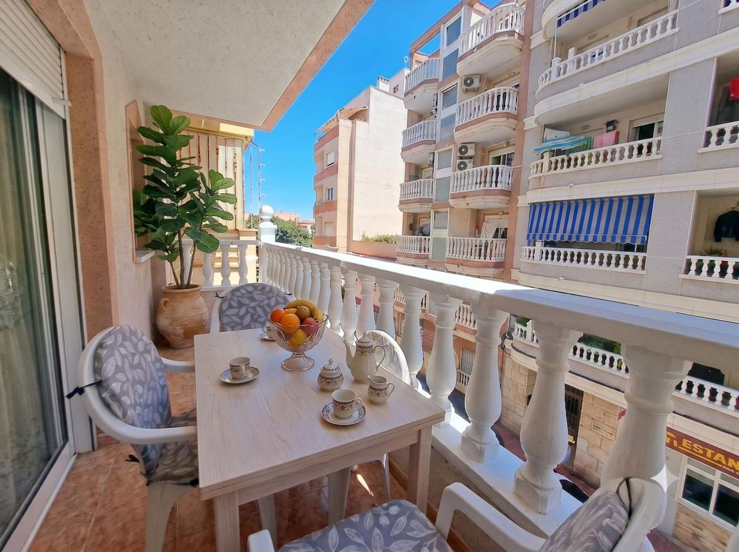 Продажа квартиры на Piso en Loma La, 49, Avenida Habaneras - Curva de Palangre, Torrevieja, Торревьеха
photo 1