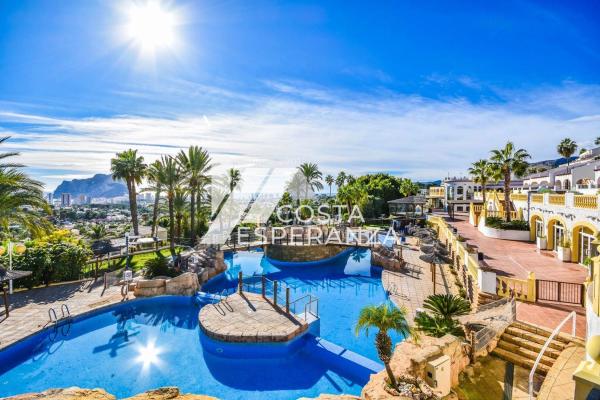 Sale of flat in Piso en Cometa-Carrió, Calpe, Calpe
thumbnail 1