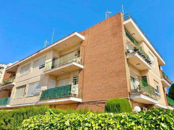 Продажа квартиры на Piso en Avenida Santander, 11, Playa de San Juan, Alicante / Alacant, Аликанте / Алакант
thumbnail 1