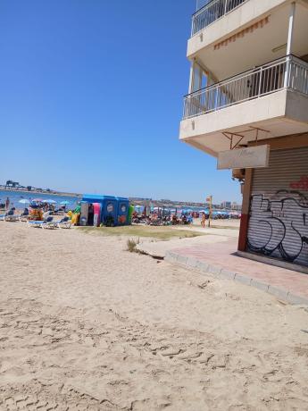 Ático en venta en  Ático en Avenida Doctor Gregorio Marañón, 31 a, El Acequión, Torrevieja, Torrevieja photo 2