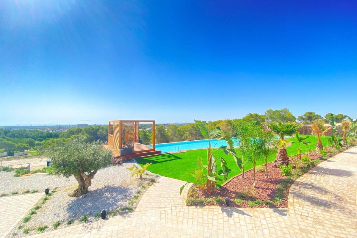 Venta de piso en Piso en Avenida de las Colinas, Las Colinas Golf, Orihuela, Orihuela
 photo 4