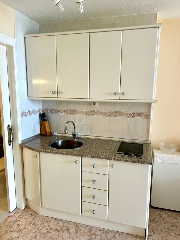 Venta de estudio en Estudio en Calle Gerona, Playa de Levante, Benidorm, Benidorm photo 3