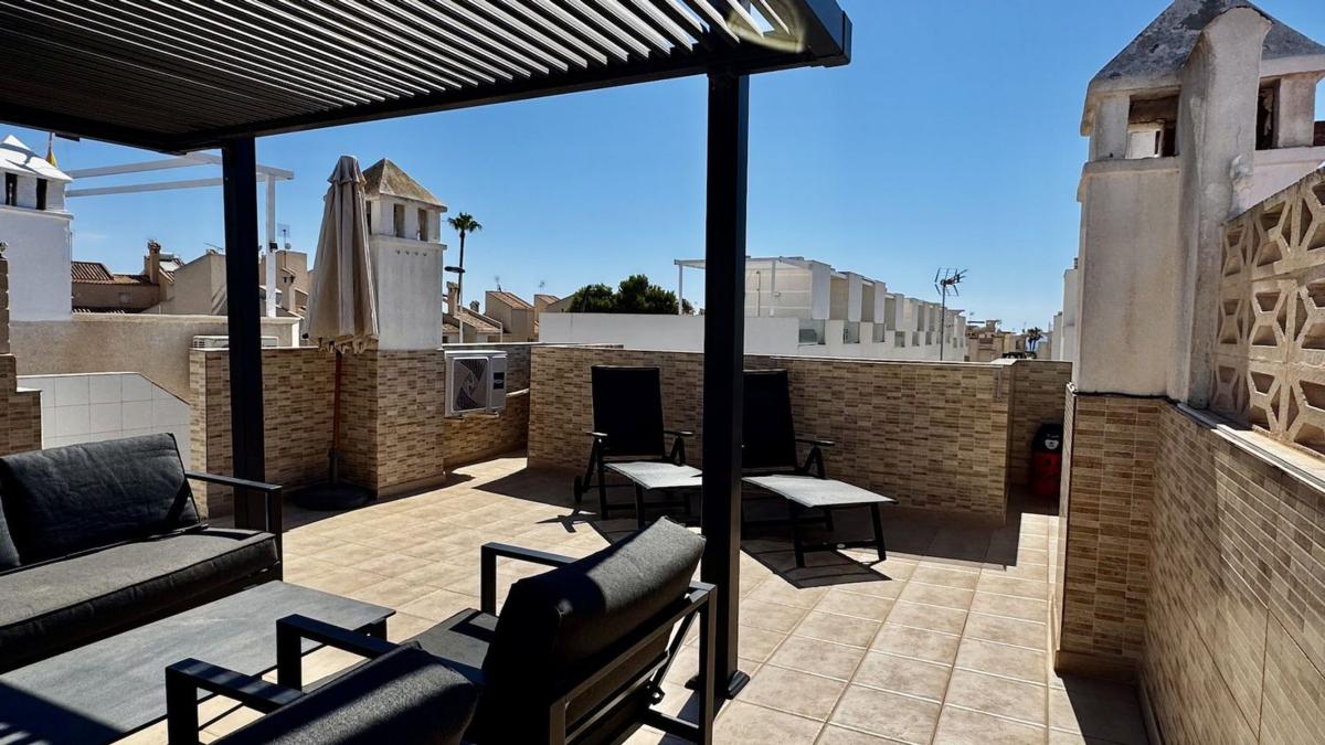 Продажа квартиры на Piso en Calle Jacinto Benavente s/n, Zona los Frutales, Torrevieja, Торревьеха
photo 5