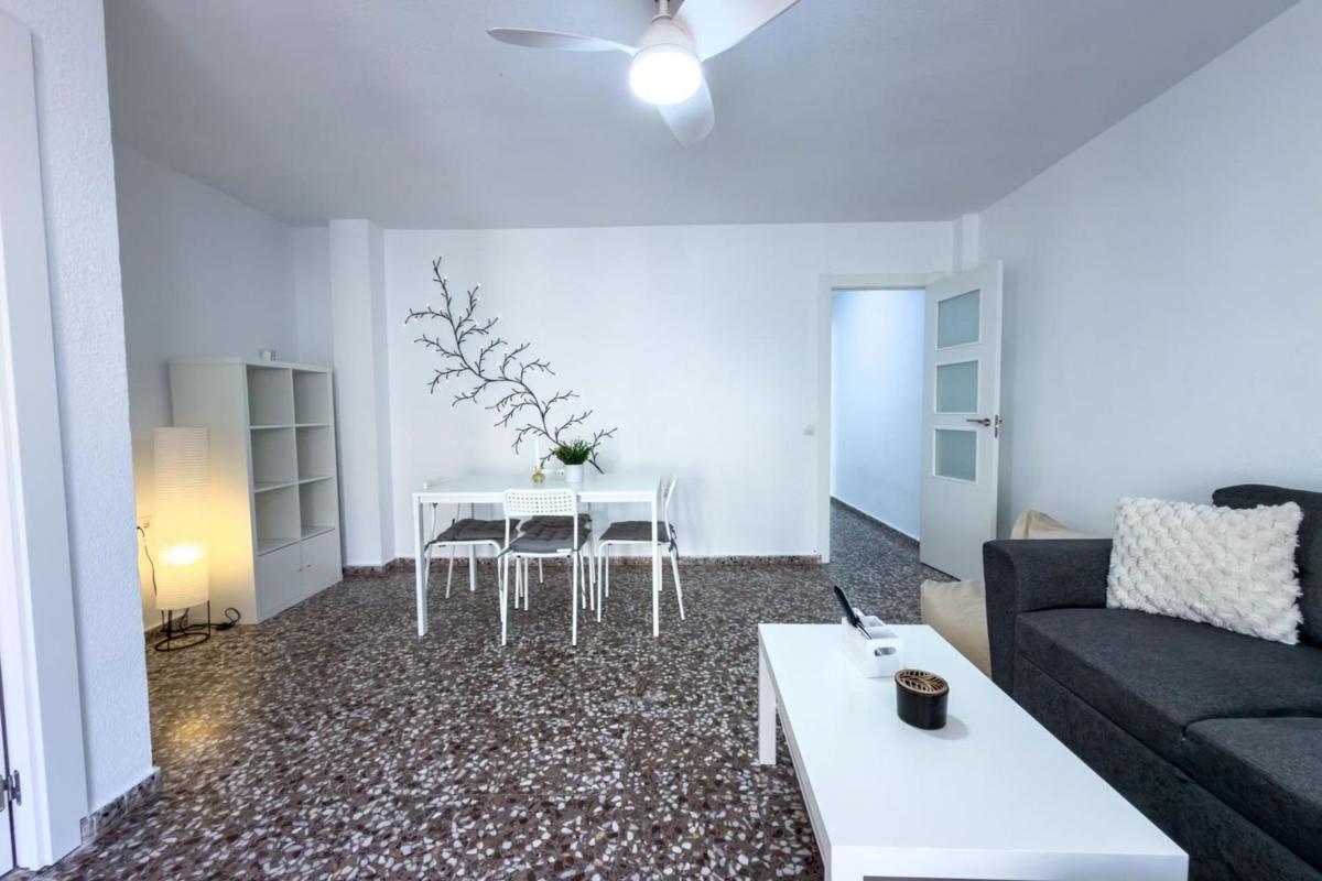 Sale of apartment in Piso en Calle Virgen de la Paloma, 4, Playa del Cura, Torrevieja, Torrevieja
 photo 3