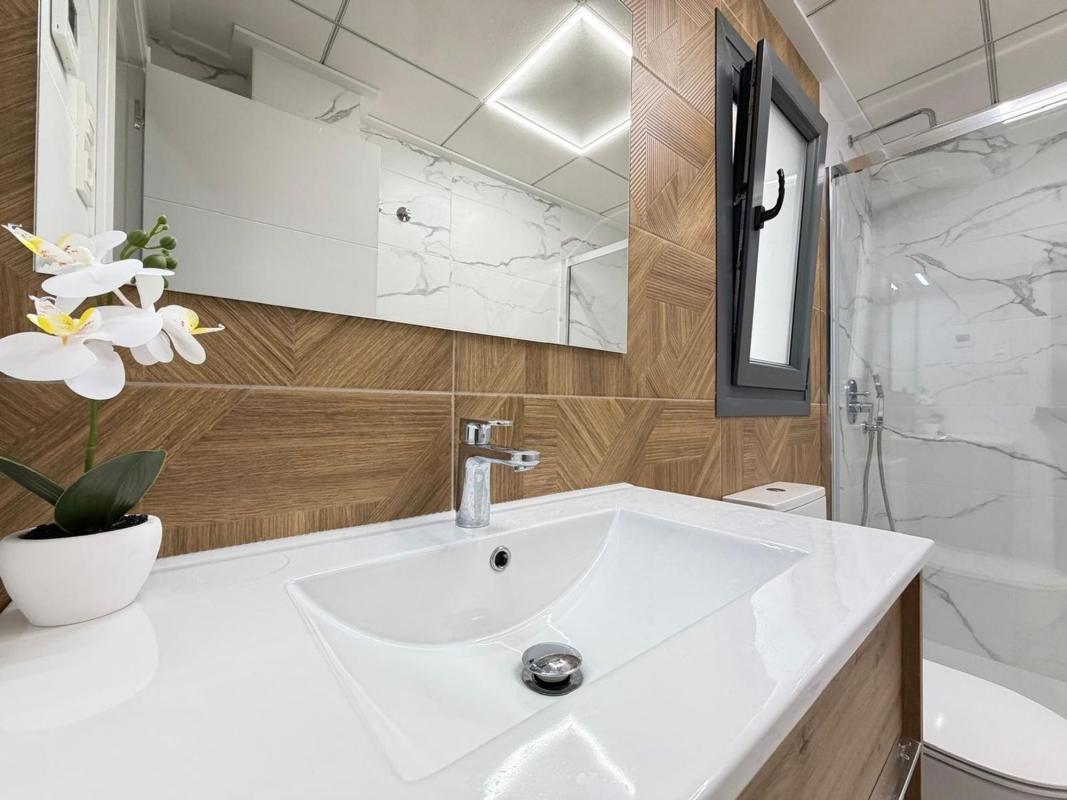 Продажа квартиры на Piso en Calle la Loma, 55, Avenida Habaneras - Curva de Palangre, Torrevieja, Торревьеха
photo 1