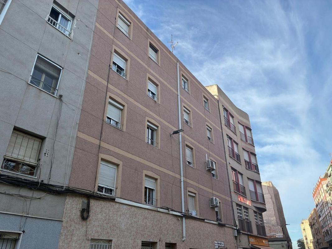 Venta de piso en Piso en Calle Ginés García Esquitino, 93, Carrús Este, Elche / Elx, Elche / Elx
photo 2