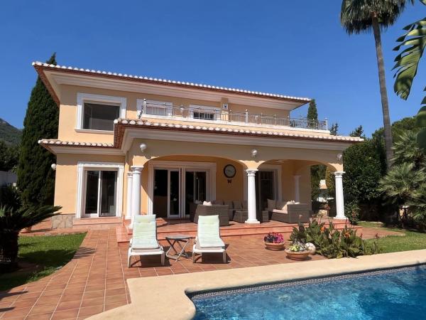 Casa o chalet independiente en El Montgó, Denia thumbnail 2