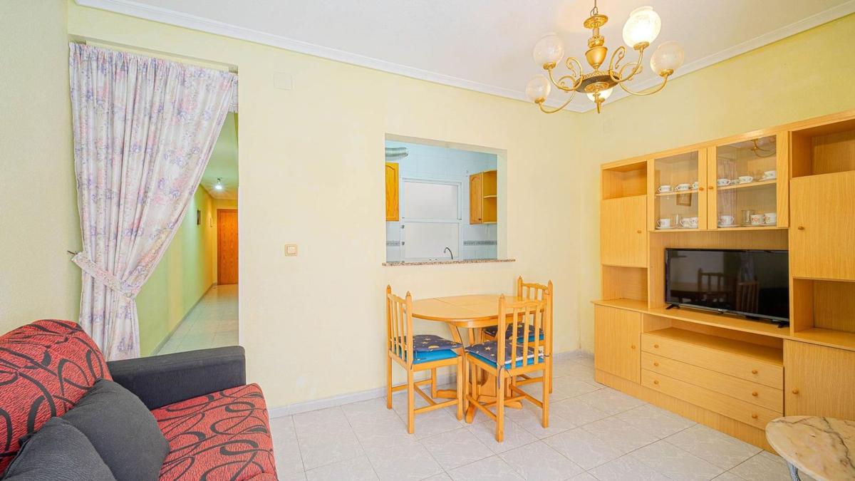 Venta de piso en Piso en Calle la Loma, Avenida Habaneras - Curva de Palangre, Torrevieja, Torrevieja
photo 4