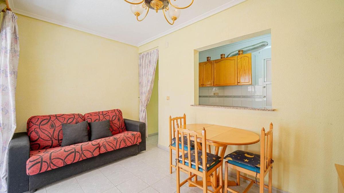 Venta de piso en Piso en Calle la Loma, Avenida Habaneras - Curva de Palangre, Torrevieja, Torrevieja
photo 5