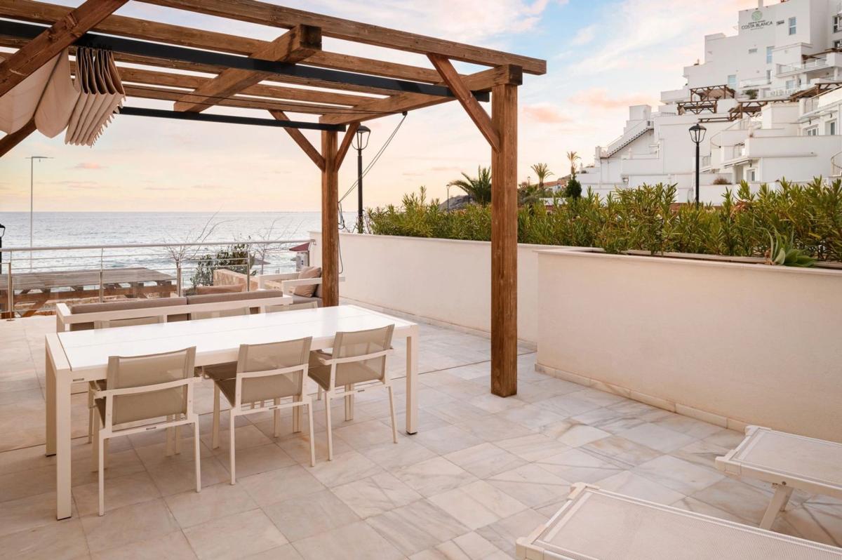 Продажа квартиры на Piso en Calle Altea, 14, Pueblo Acantilado - Lanuza, El Campello, Эль Кампельо
 photo 3