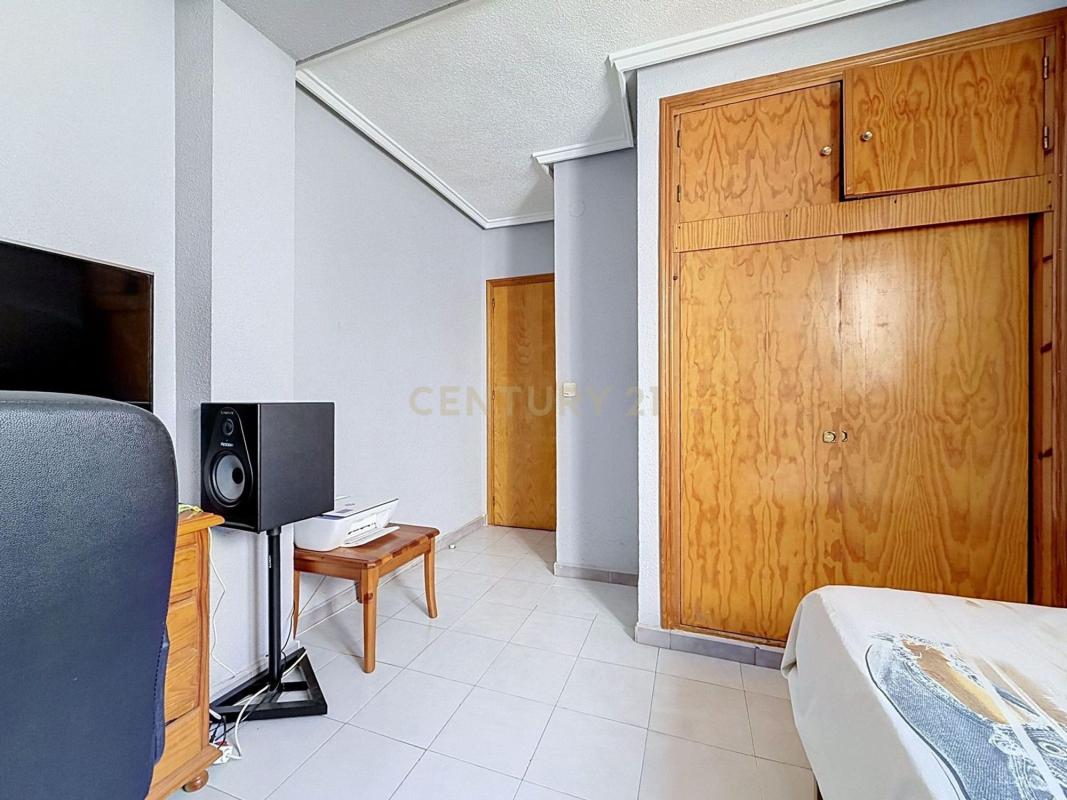 Venta de piso en Piso en Calle Monteagudo, 6, El Acequión, Torrevieja, Torrevieja
 photo 5
