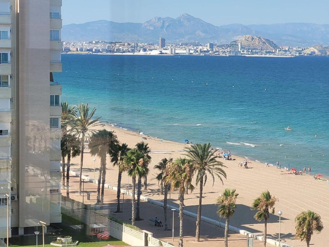 Продажа квартиры на Piso en Calle Músico José Mira Figueroa, El Palmeral-Urbanova-Tabarca, Alicante / Alacant, Аликанте / Алакант
photo 3