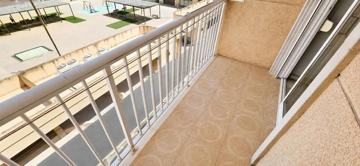 Sprzedaż mieszkania w Piso en Altabix, Elche / Elx, Elche / Elx
photo 4