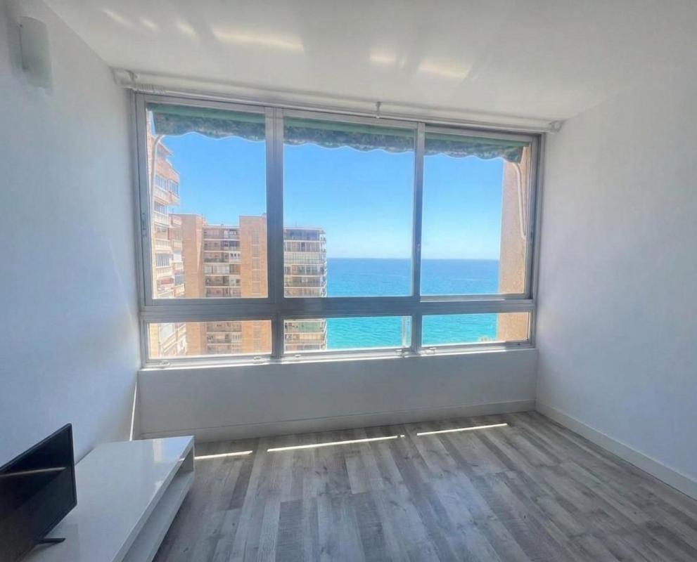 Продажа квартиры на Piso en Avenida de Villajoyosa, 97 a, La Albufereta, Alicante / Alacant, Аликанте / Алакант
photo 2