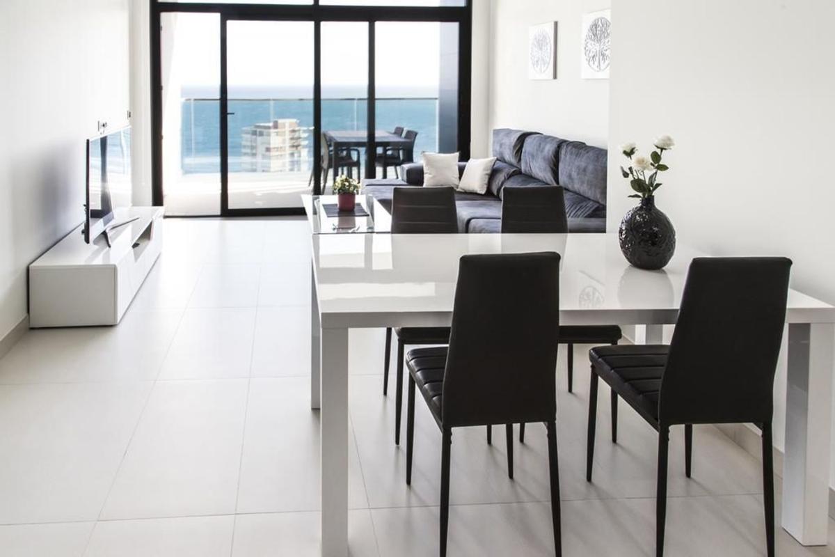 Продажа квартиры на Piso en Playa de Poniente, Benidorm, Бенидорм
photo 1