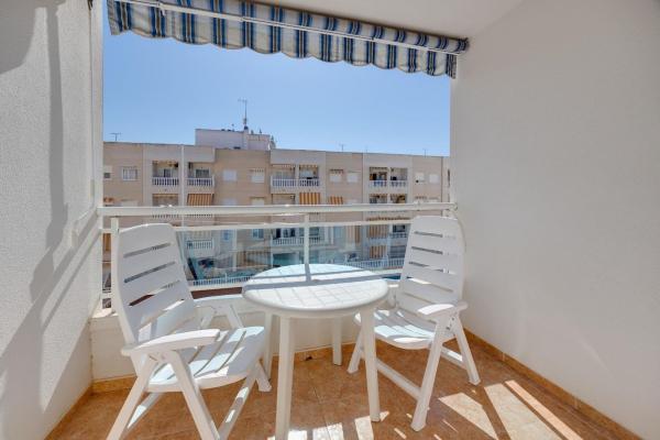 Sale of flat in Piso en Calle Apolo, 68, Antonio Machado, Torrevieja, Torrevieja
thumbnail 1