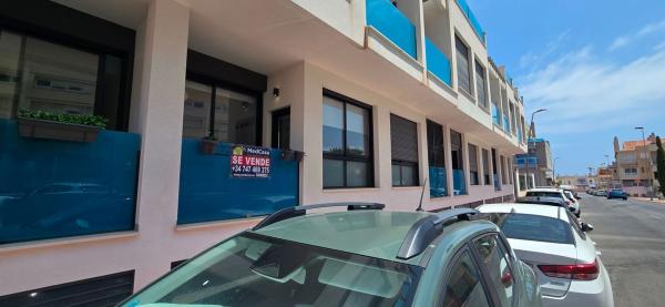 Продажа квартиры на Piso en Calle María Gil Vallejos, 32, Avenida Habaneras - Curva de Palangre, Torrevieja, Торревьеха
 photo 2