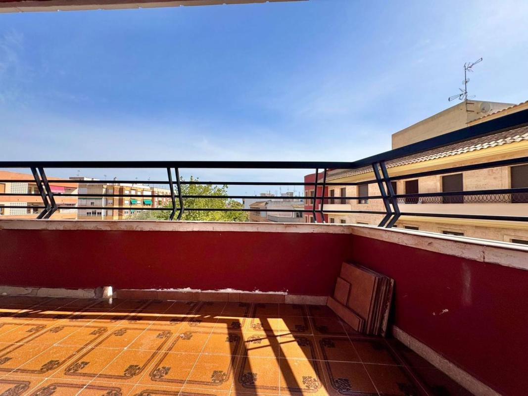 Продажа квартиры на Piso en Calle Veintidós de Diciembre, 3, Dolores, Долорес
 photo 2
