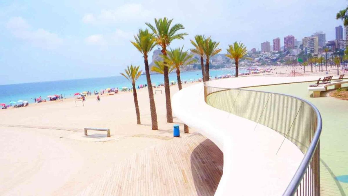 Terreno en venta en Benidorm, Alicante photo 3