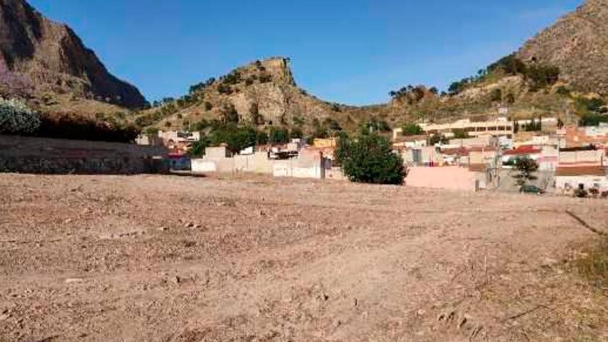 Terreno en venta en Orihuela, Alicante photo 3
