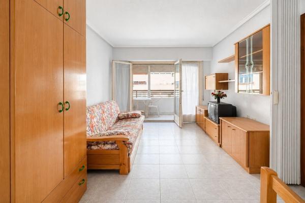 Venta de piso en Piso en El Molino, Torrevieja, Torrevieja
 photo 2