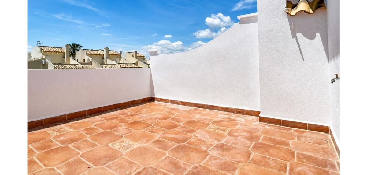 Properties for sale and rent in Spain photo 4