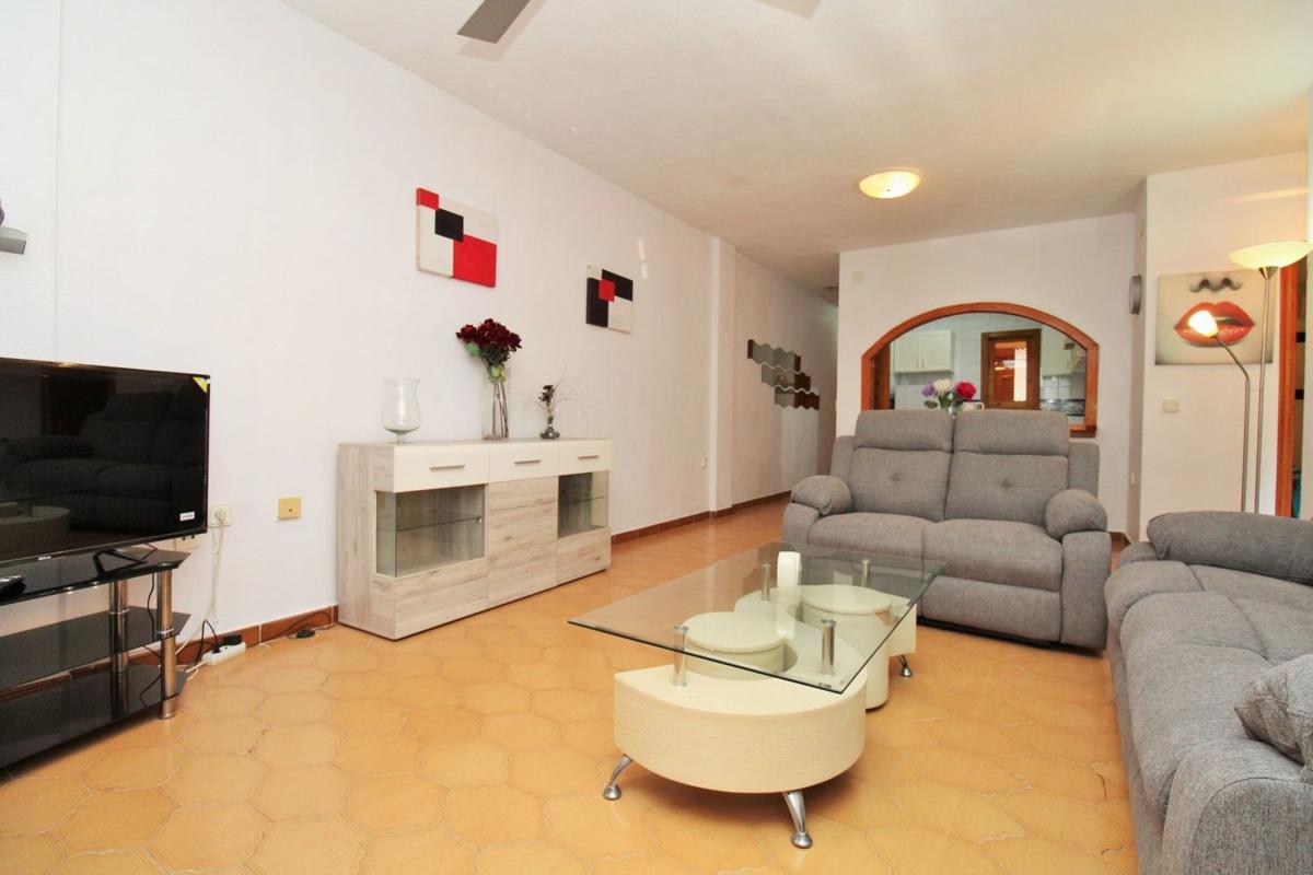 Venta de piso en Piso en Villamartín, Orihuela, Orihuela
 photo 3