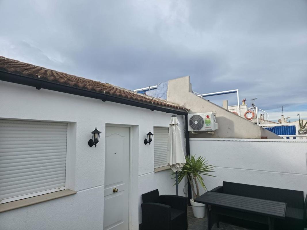 Sprzedaż niezależnego domku jednorodzinnego w Casa o chalet en La Siesta - El Salado - Torreta, Torrevieja, Torrevieja photo 2