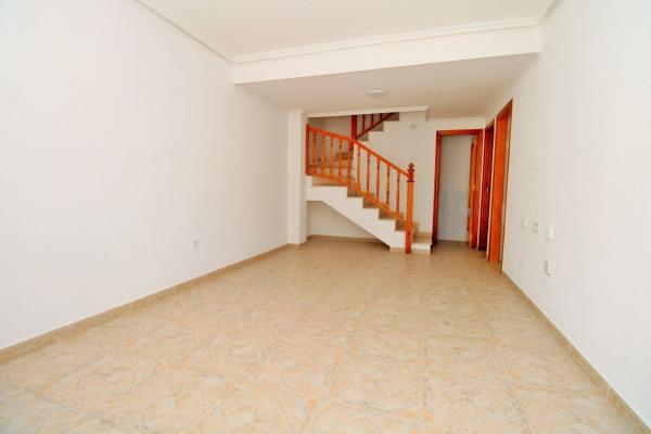 Independent chalet for sale in Casa o chalet en Playa Flamenca, Orihuela, Orihuela
 photo 4