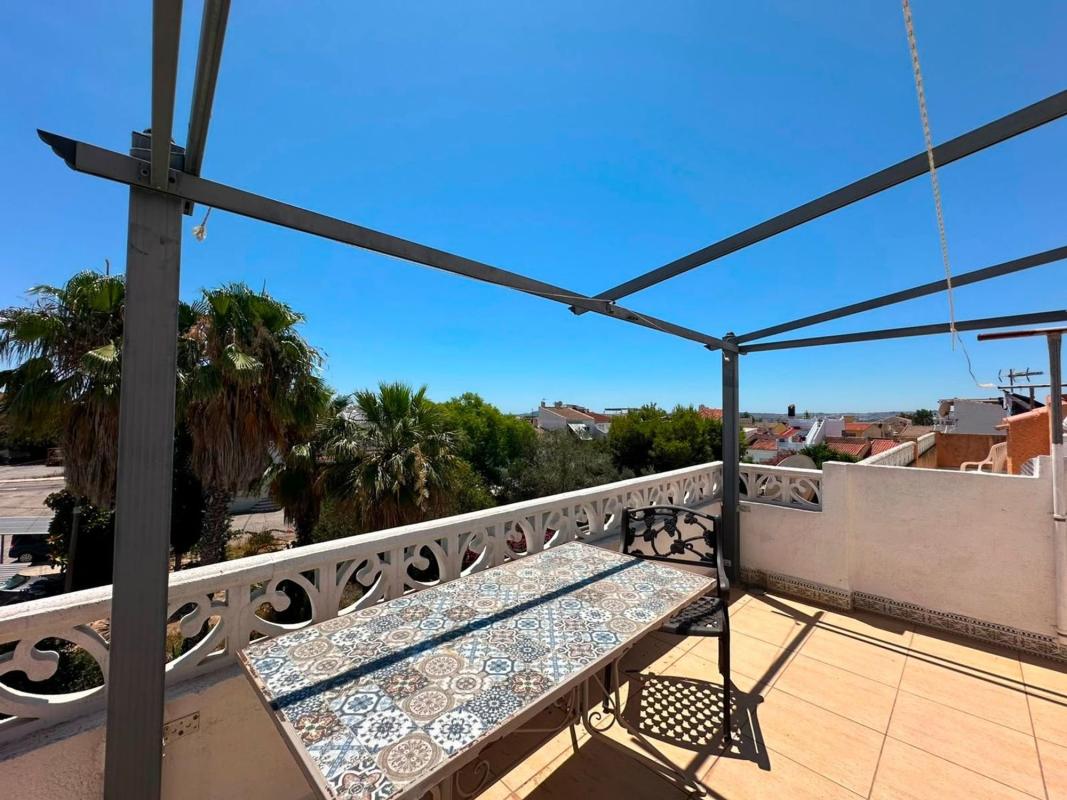 Продажа отдельного шале в  Casa o chalet en San Fulgencio, Сан-Фульхенсио photo 4