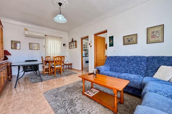 Casa o chalet independiente en Calle Trinquete, 42, Zona los Frutales, Torrevieja thumbnail 1