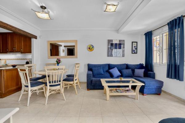 Chalet pareado en Calle Proa, 209, Aguas Nuevas, Torrevieja photo 4