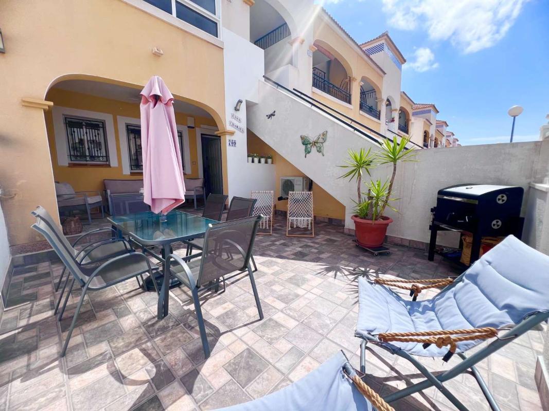 Duplex sale in Dúplex en Calle Lagunas de Ruidera, Zona Lago - Los Almendros, Orihuela, Orihuela photo 1