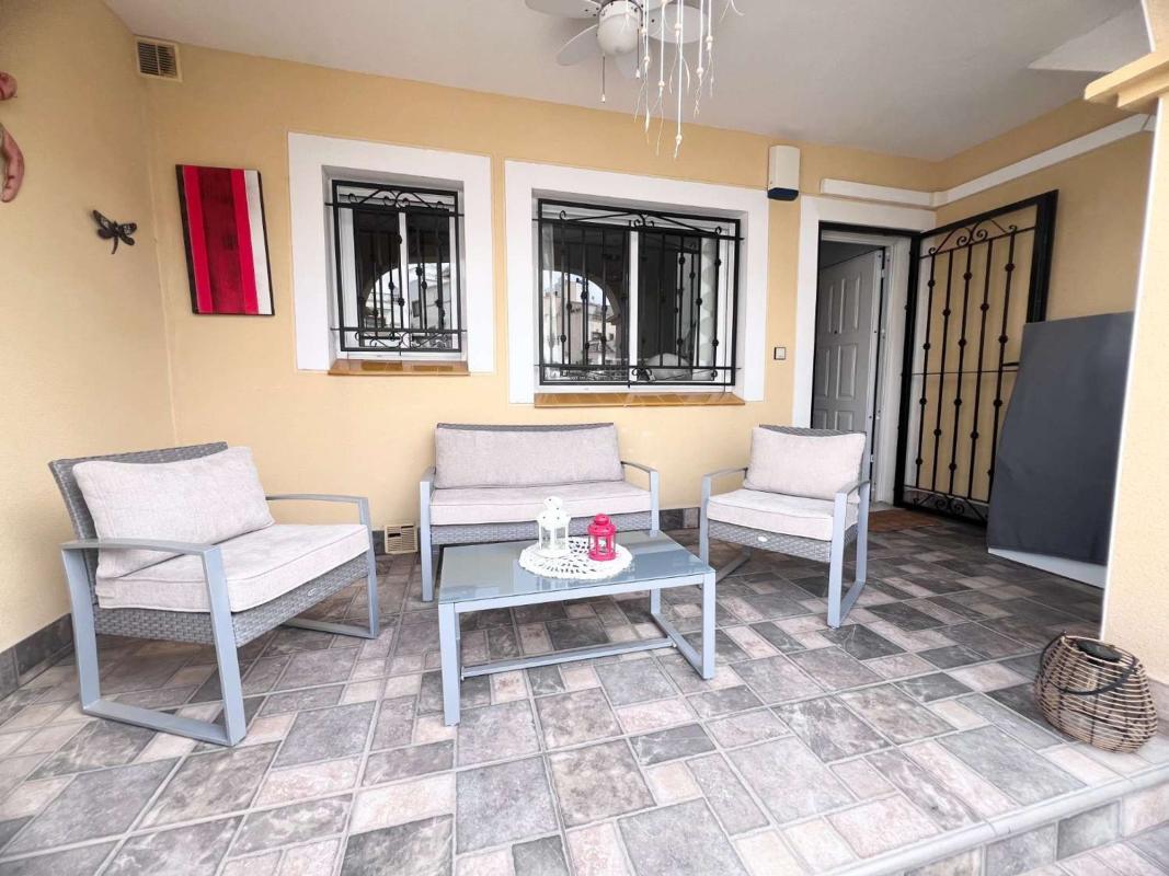 Duplex sale in Dúplex en Calle Lagunas de Ruidera, Zona Lago - Los Almendros, Orihuela, Orihuela photo 3