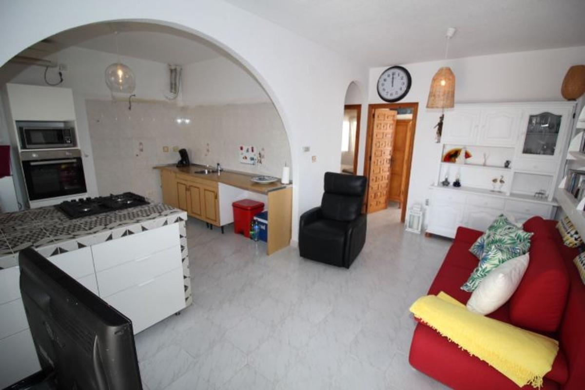 Продажа отдельного шале в Casa o chalet en Calle Iniesta, Blue Lagoon - Galán, San Miguel de Salinas, Сан-Мигель-де-Салинас photo 2