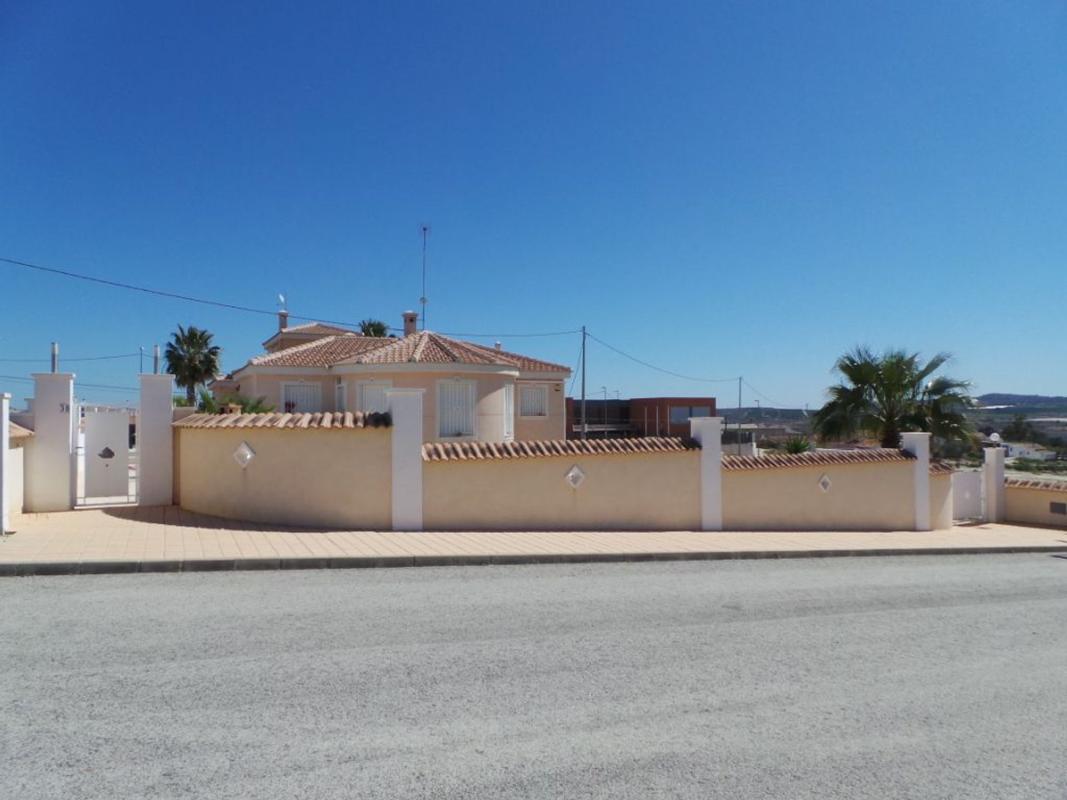 Продажа квартиры на Piso en Plaza Torremendo J-2, Desamparados-Hurchillo-Torremendo, Orihuela, Ориуэла
photo 1