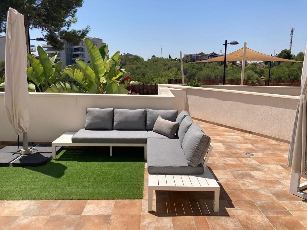 Venta de piso en Piso en Calle Vainilla s/n, Villamartín, Orihuela, Orihuela
photo 1